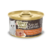 FANCY FEAST Adult Savory Centers Paté with Chicken & a Gourmet Gravy Center Wet Cat Food 85g