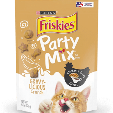 FRISKIES Adult Party Mix Gravylicious Crunch Chicken Flavour Cat Treats 170g