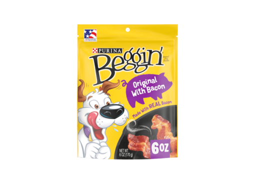 BEGGIN Strips Bacon Flavour Dog Treats with white padding 930 x 700px